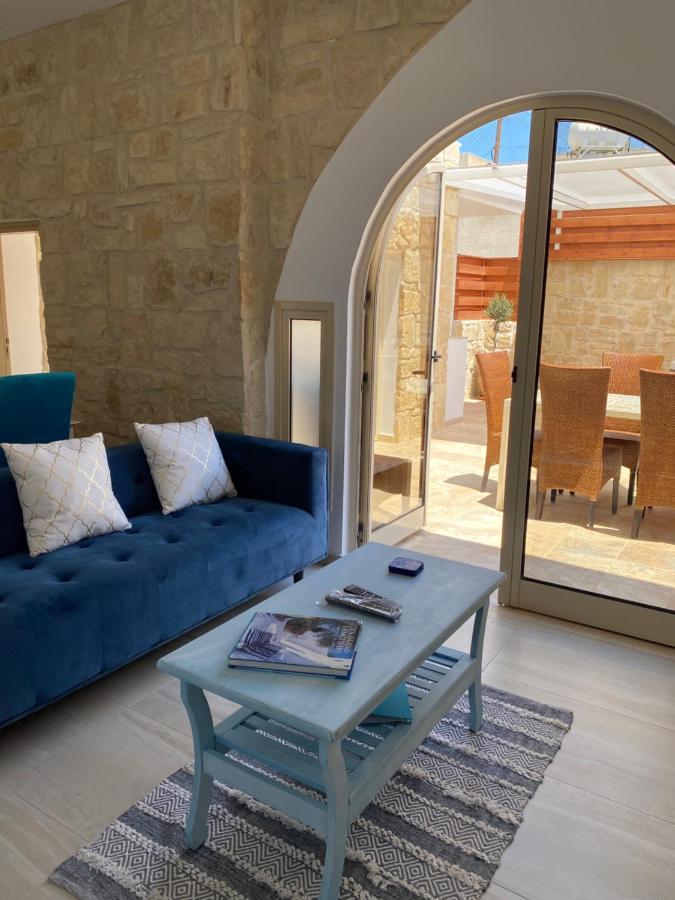 Villa Caerus Paphos Exterior photo