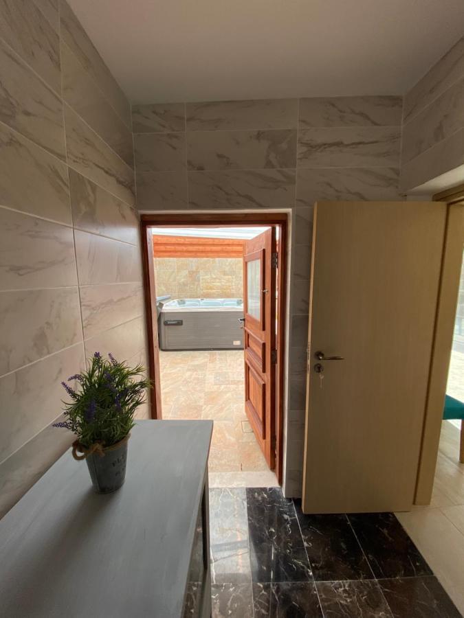 Villa Caerus Paphos Exterior photo